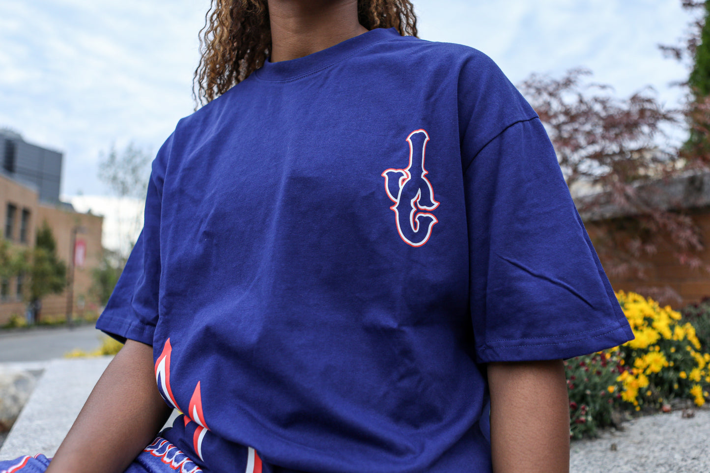 Johnnies OG Tee